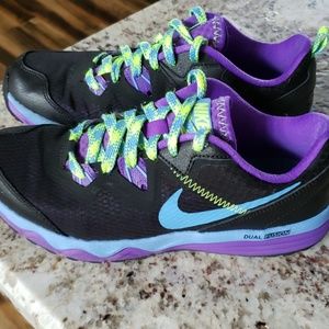 Nike Dual Fusion Trail shoes